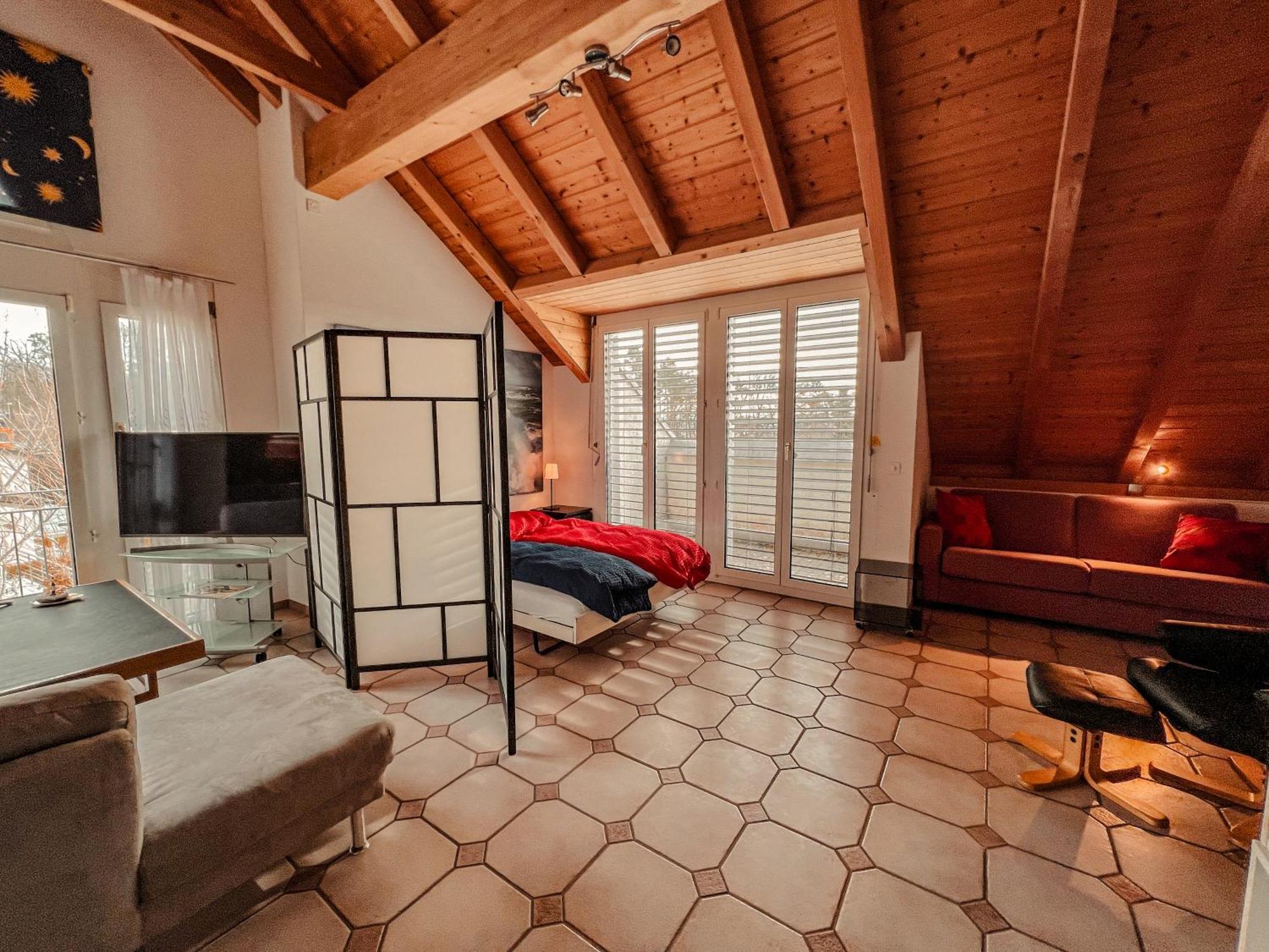 Dachwohnung In Flughafennaehe Kloten Exteriör bild